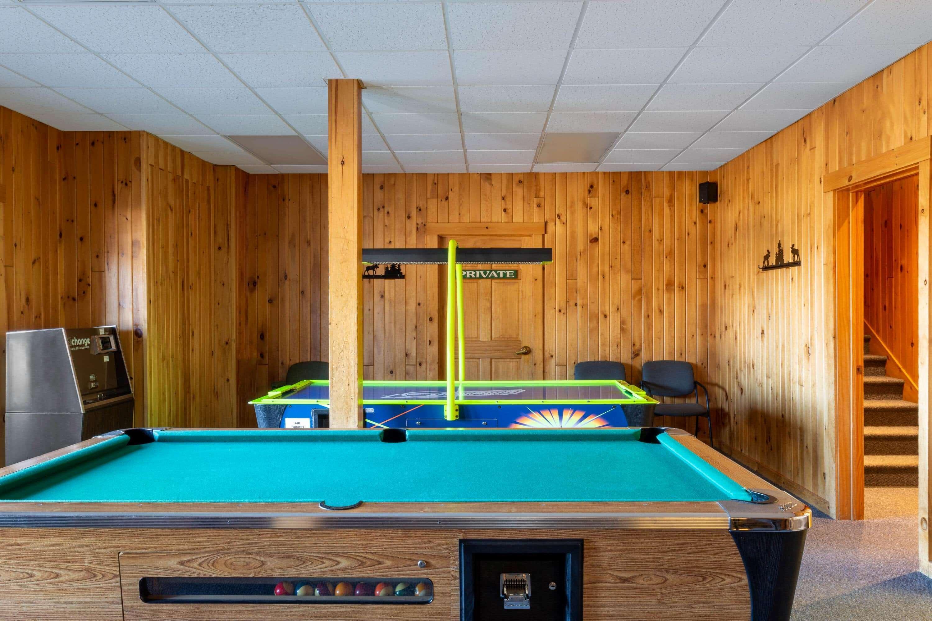 Rangeley Lake Resort A Ramada By Wyndham エクステリア 写真
